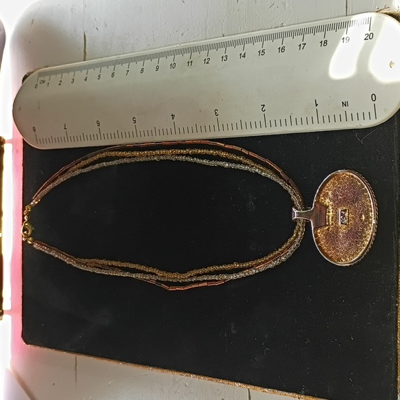 Elegant Gold Tone and Brown Pendant Necklace (Kenneth Cole) - Picture 6 of 6